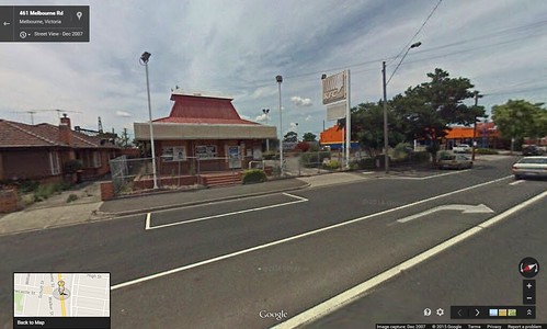KFC restaurant - 450 Melbourne Road, Newport, Victoria in 2007