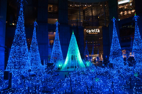 Caretta Shiodome Christmas Illumination