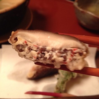 Daigo - the tempura mushrooms were stuffed!