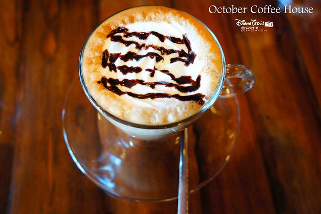 KK October Coffee House - The Peak 01