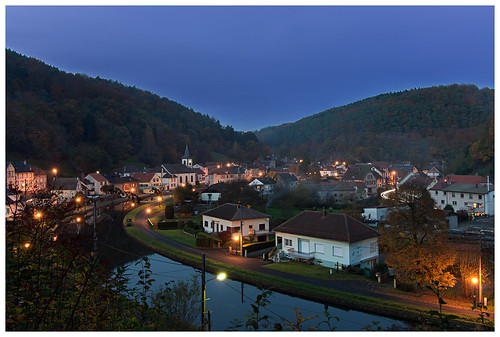 blue france night canon canal village nightscape hour lorraine nuit heure bleue moselle marne rhin 600d lutzelbourg 1018mm