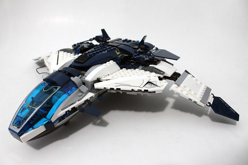 LEGO Marvel Super Heroes Avengers: Age of Ultron The Avengers Quinjet Chase (76032)