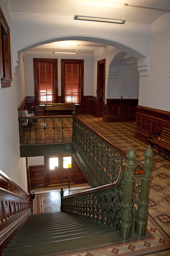 architecture stairs texas courthouse romanesque courthouses revival hallettsville 1897 nationalregisterofhistoricplaces texascountycourthouses lavacacounty eugeneheiner 71000945