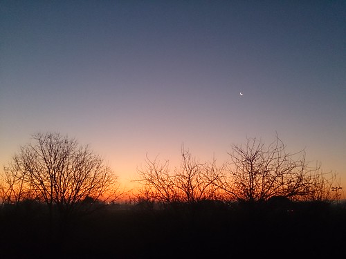 italy orange moon sunrise landscape italia alba sony luna plain arancio paesaggio pianura xperiaz c6603
