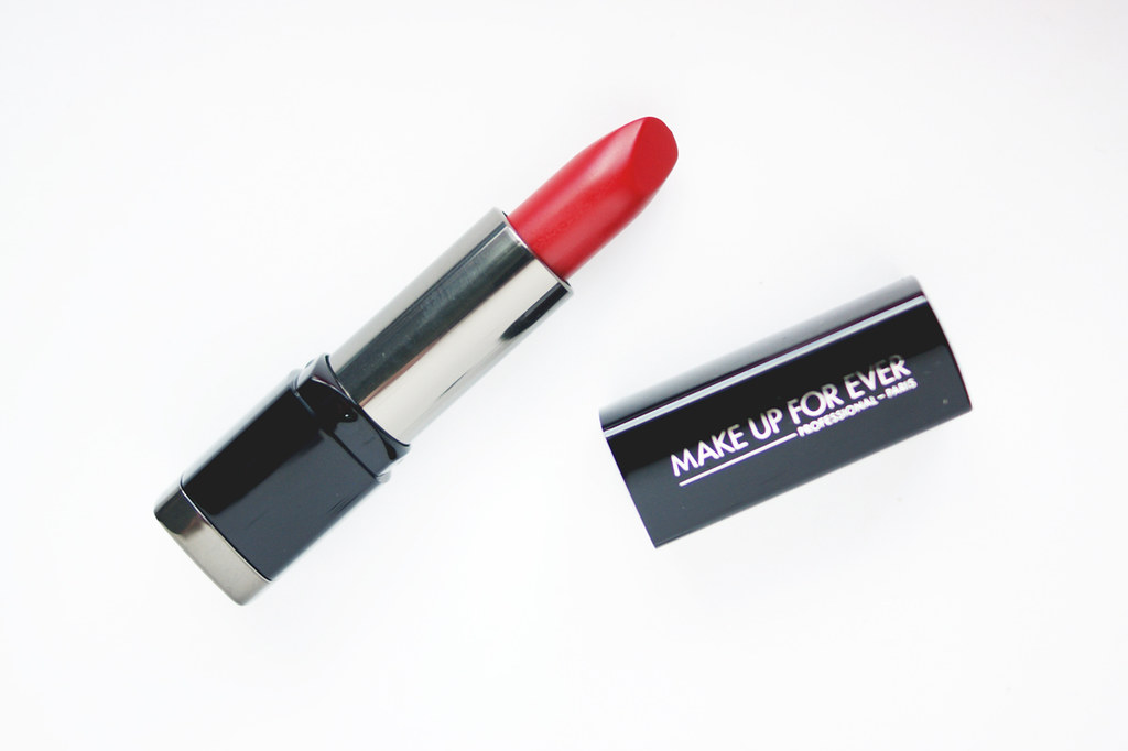 MAKE UP FOR EVER Beauty Kit black friday 2014 holiday red lip set