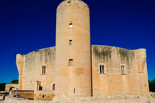 trip travel cruise vacation tower castle wall de spain es mallorca palma fortress palmademallorca balearicislands 2013