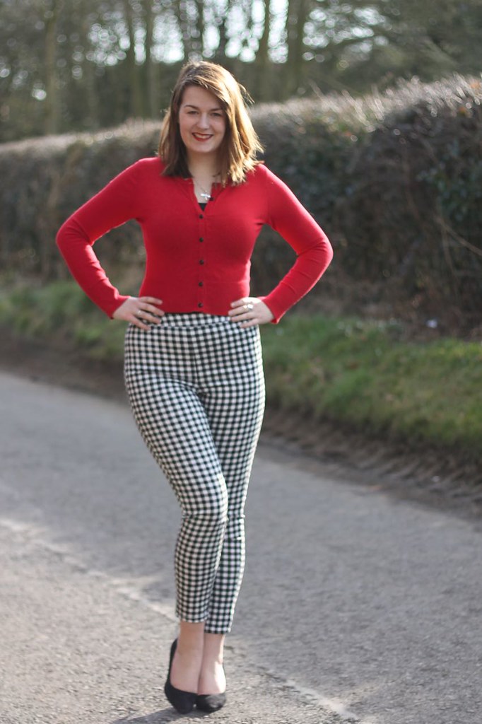 Dorothy Perkins checked trousers outfit