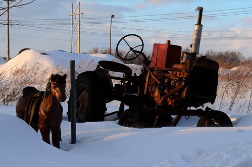 winter horse tractor landscape toy wintermix