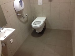 WC accessible, médiathèque (MOULINS,FR03)
