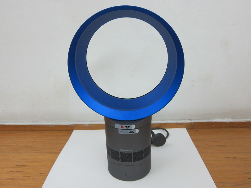 Dyson AM06 Desk Fan 25cm (Iron & Blue)