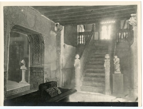 211 - Escalera de la Casa del Marqués de Toledo - Palacio de Benacazón