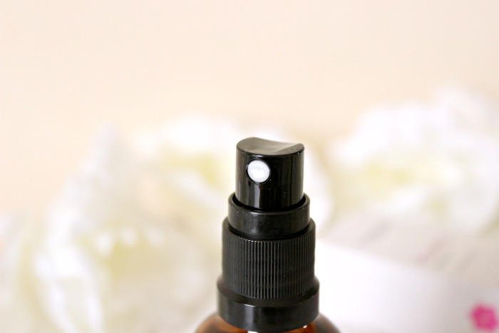 Tisserand Aromatherapy Rosehip Beauty Oil Review 2