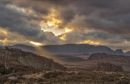 sunrise morning moody scottishhighlands scotland highlands nc500 northcoast500 roadtrip londubh poolewe nikon18105mm nikond7000