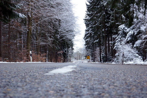 road street schnee winter white snow forest asphalt wald weis teer strase