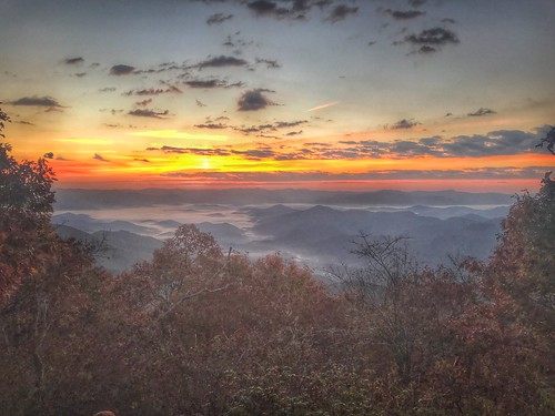 morning dawn at appalachian trail sunrise mountains fall bryson city
