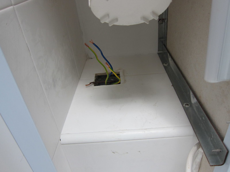 HDB Default Water Heater Switch Wiring
