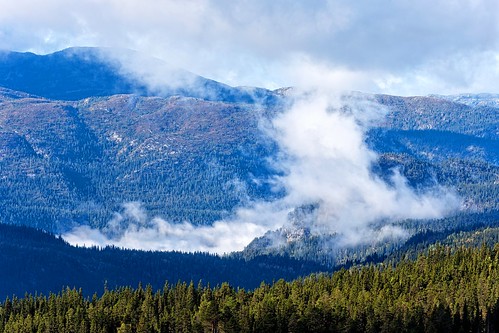 tholmb 2016 hjartdal telemark norway hytta utsikt view mountain forest sky cloud