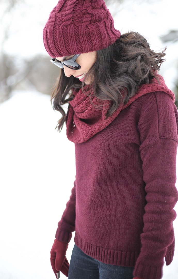 austin style blogger, casual winter look ideas, wine accent outfits, austin texas style blogger, austin fashion blogger, austin texas fashion blog