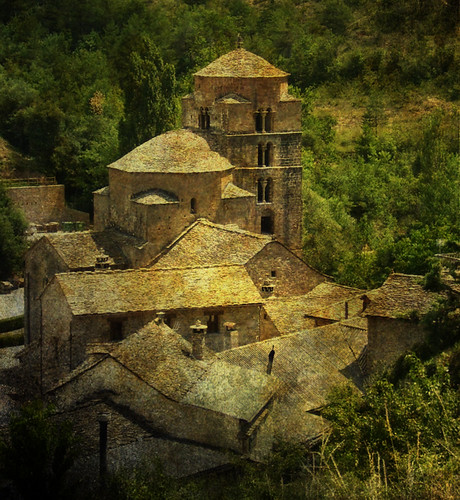 españa pueblo medieval pirineo románico aragón aragonés