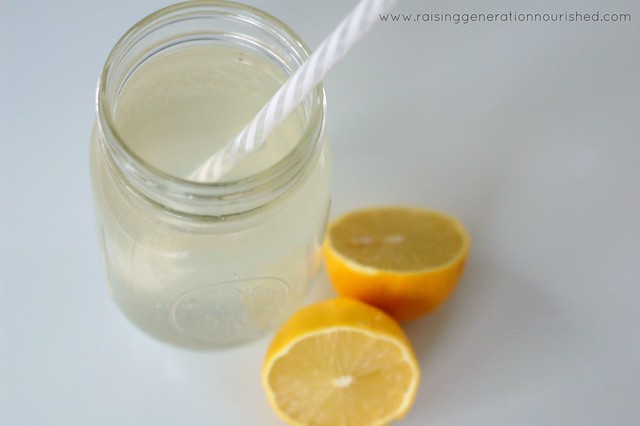 DIY Electrolyte Drink :: Natural rehydration for colds, flu, food poisoning, & physical exertion