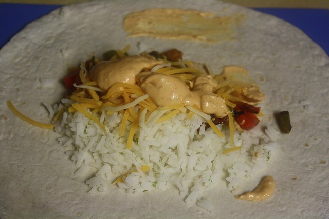 Southwest Fajita Chicken Wraps with Chipotle Aioli