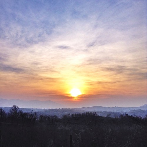 sunset sky panorama sunlight nature beautiful clouds landscape landscapes lightsandshadows tramonto natura hills paesaggi paesaggio clearsky colline nightfall naturephotography lucieombre bellissimo skylovers lucedelsole sunsetlovers cloudlovers snapseed uploaded:by=flickstagram instagram:photo=678367403294790969247096476 instagram:venuename=zolli instagram:venue=51935648