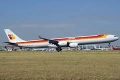 Iberia A340-642 EC-LCZ MAD 04/06/2011