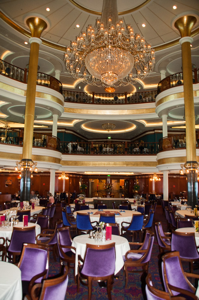 Main dining hall on Adventure of the Seas