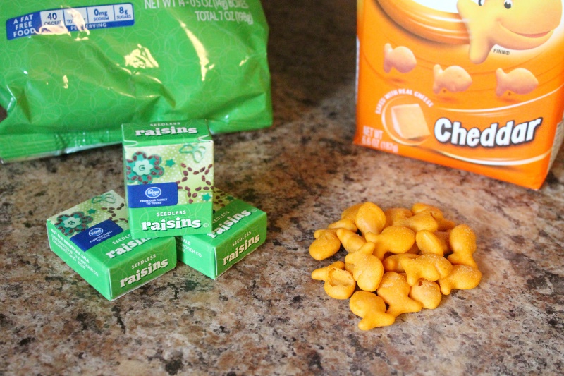 Raisins (40 calories) & Goldfish (50)