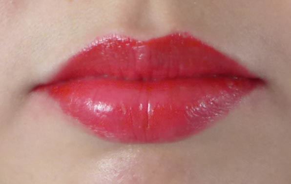 ofra lipstick in shade 202