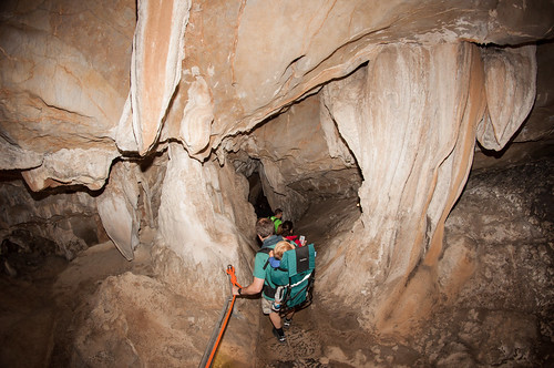 Cueva de las Güixas y Canfranc (09)