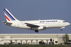 Air France B737-228 F-GBYL TLS 02/04/1995