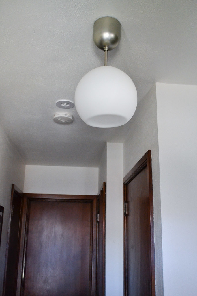 The Atrocious Light Fixtures In Our House + A Roundup Of Lights I Want | Things I Made Today