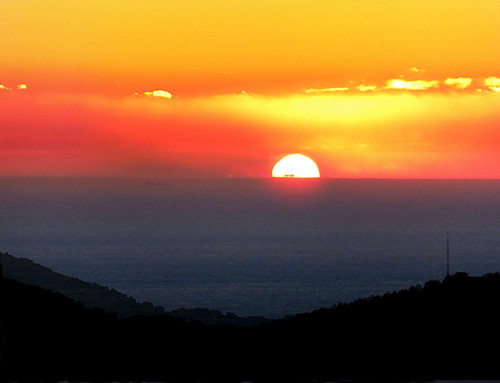 sunset soleil provence var canigou toulon provencealpescôtedazur coudon