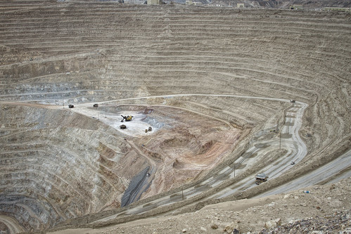 galushchak travel usa 2015 may unitedstates us nevada sierranevada roadtrip mine goldmine kinross roundmountain mining opencast openpit pitslope