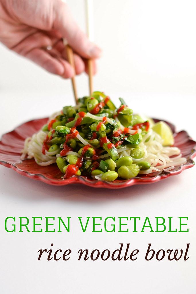 Green Vegetable Rice Noodle Bowl | Things I Made Today