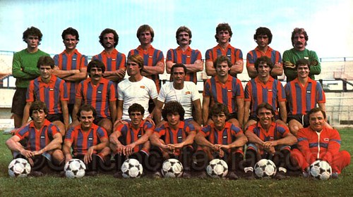 Ennio Mastalli ultimo sulla destra, della fila centrale, nella formazione 82/83