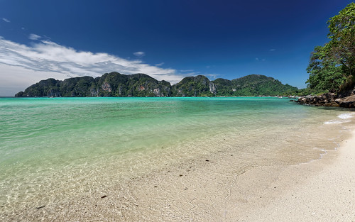 travel blue light sea seascape color beach water stone thailand boats island sand nikon turquoise wideangle adventure thai recreation backlit nikkor phuket relaxation ultrawide hdr andaman d800 1635mmf4