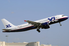 XL Airways A320-214 D-AXLS PMI 10/08/2008
