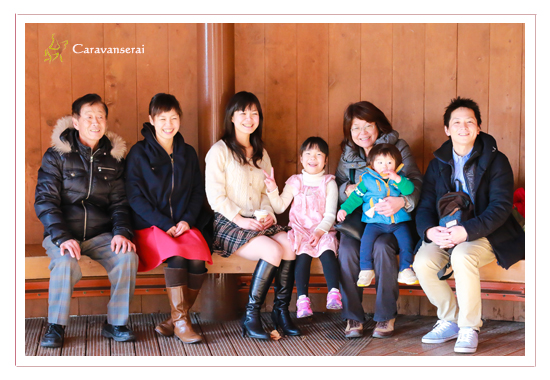 家族写真,子供写真,ファミリーフォト,モリコロパーク,愛知県長久手市,出張撮影,自然,ナチュラル　