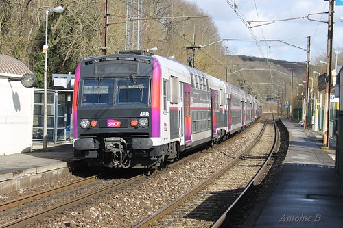 SNCF RER C Z8895/96 (48B) Train LARA à Sermaise pour Invalides