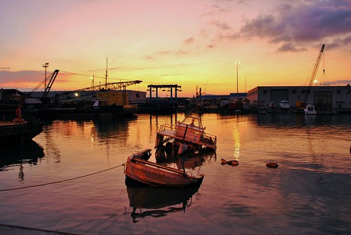 sunrise boat alba porto toscana livorno