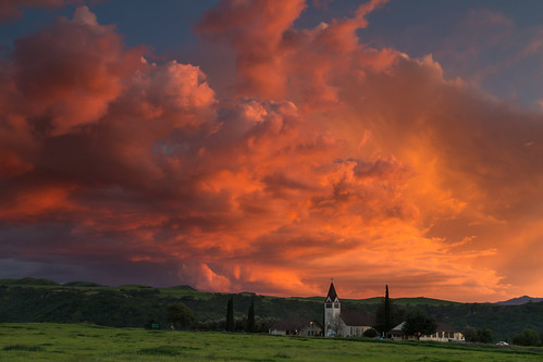 sunset storm church night rural cloudy trespinos sanbenitocounty highway25 canon5dmarkiii renerodriguezphotography