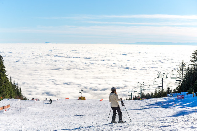 Grouse Mountain's Photos of Temperature Inversion