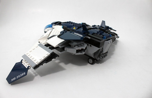 LEGO Marvel Super Heroes Avengers: Age of Ultron The Avengers Quinjet Chase (76032)