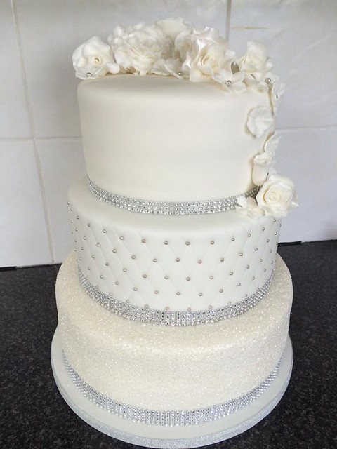 The Cake Side by Clare Hayward of Clare's Cakery