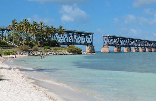 ocean bridge usa beach palms keys florida floridakeys bahiahonda oldbridge railroude