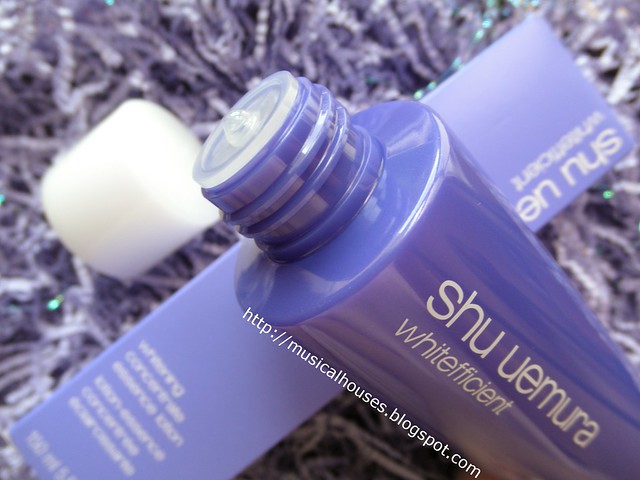 Shu Uemura Whitefficient Whitening Concentrate Essence Lotion Bottle Open