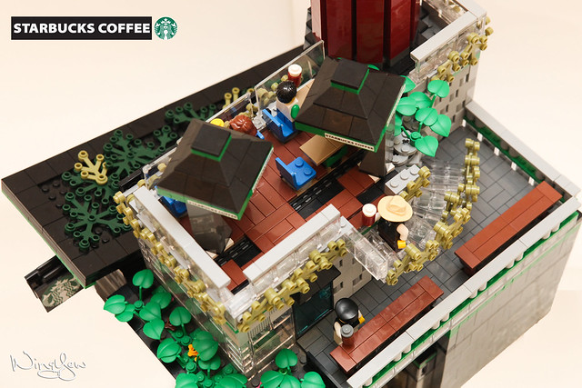 Lego MOC Starbucks Cafe (7)