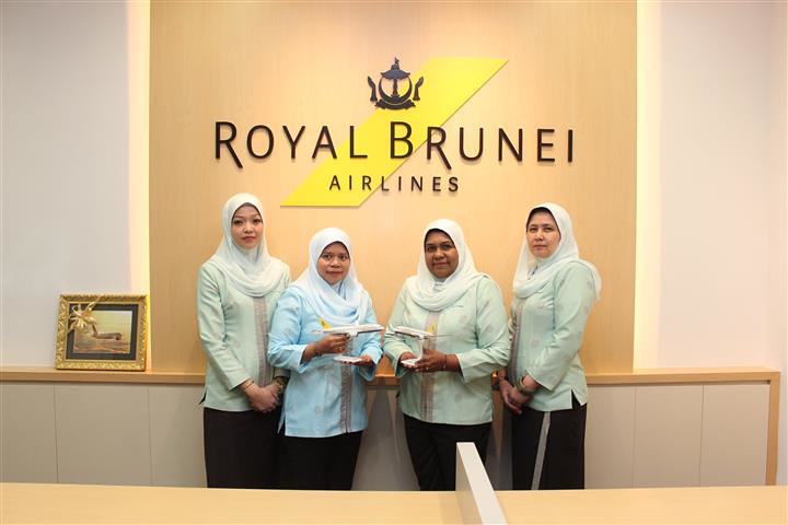 Royal Brunei Airlines Launches Rebranded Office and Uniforms in Singapore - Alvinology
